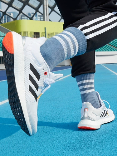 Adidas, комфортная спортивная обувь для отдыха