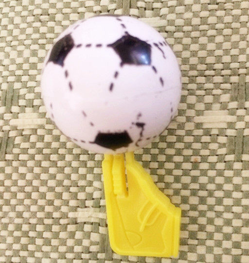 Post-80s nostalgic childhood memories classic bouncing football toy