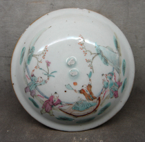 Qing Tongzhi fine Road pastel figure porridge lid (not old package)