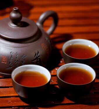 2003年云南勐海普洱陈年生茶砖鸿泰昌老茶砖干仓陈香茶砖250克-淘宝