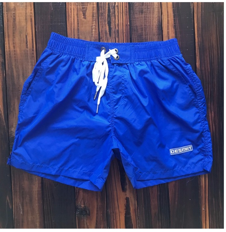 Đồ bơi nam quần quad quần khô nhanh bãi biển rắn thể thao màu chạy bộ loose kỳ nghỉ bên bờ biển quần short với lót quần đi biển tập the	