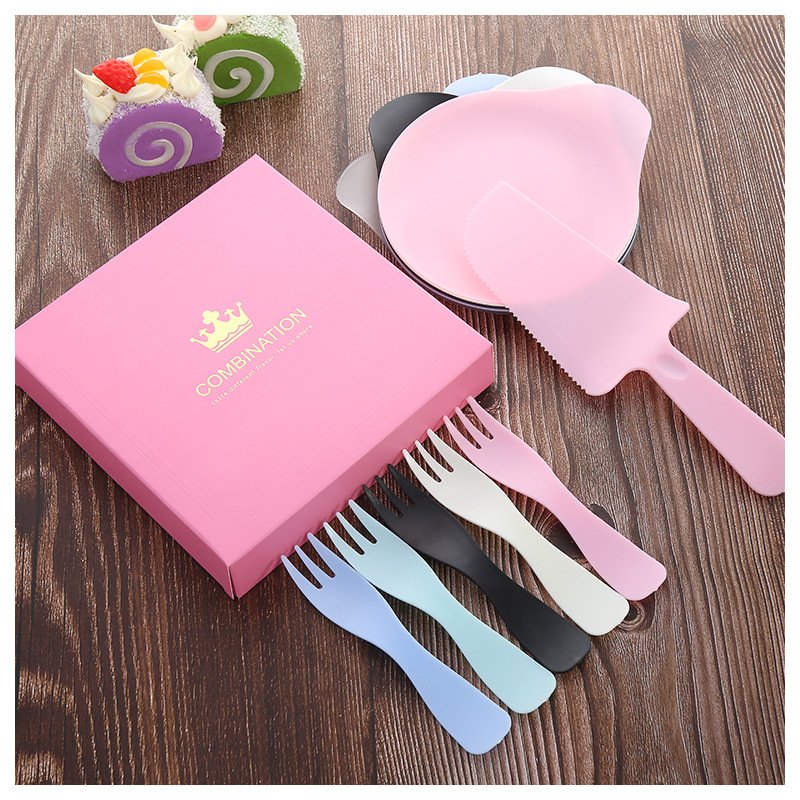 Disposable fork spoon package knife and fork cake plastic snack dish dish dish picnic toy party birthday