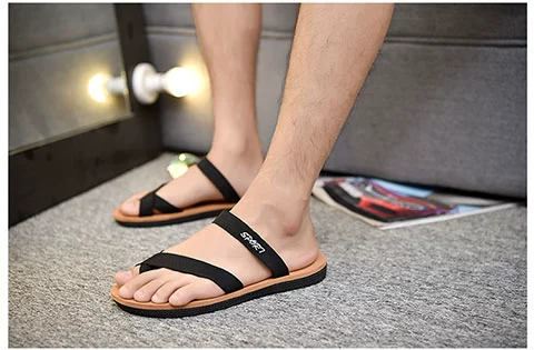 Flip- flops dép của nam giới dép mùa hè đáy dày không trượt giày bãi biển giản dị màu đen người giày giày cá tính pinch dép