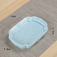 Пластина «Волны, выдающие желаемое за действительное», голубая