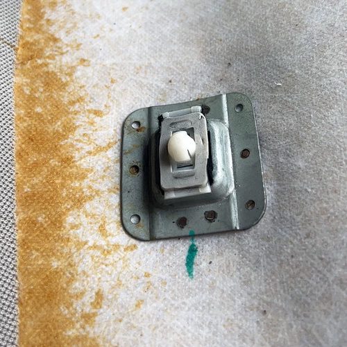 Пряжка для салона автомобиля Emgrand, подходит для потолочного зажима Borui GC9, квадратная пряжка для салона автомобиля
