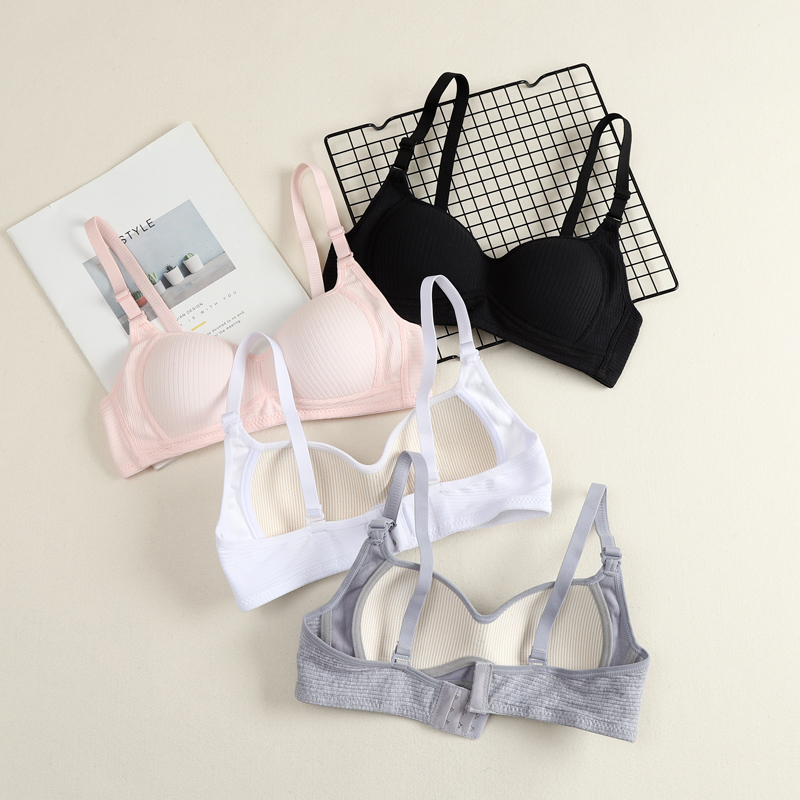 Underwear women small chest students high school girls without rims bra Junior high school students stereotypes bra set up on the support adjustment type