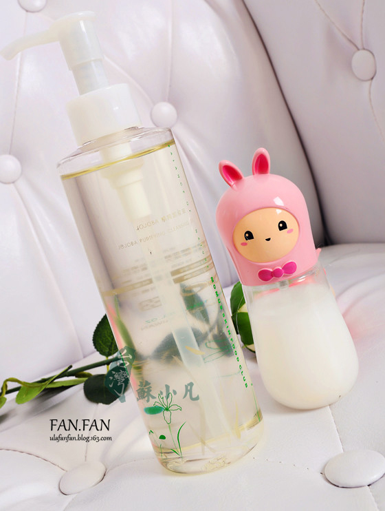 Tôi đang ca ngợi 8 năm tẩy trang! Dầu gội tinh khiết Momus Jojoba Đài Loan 210ml nước tẩy trang dành cho da mụn