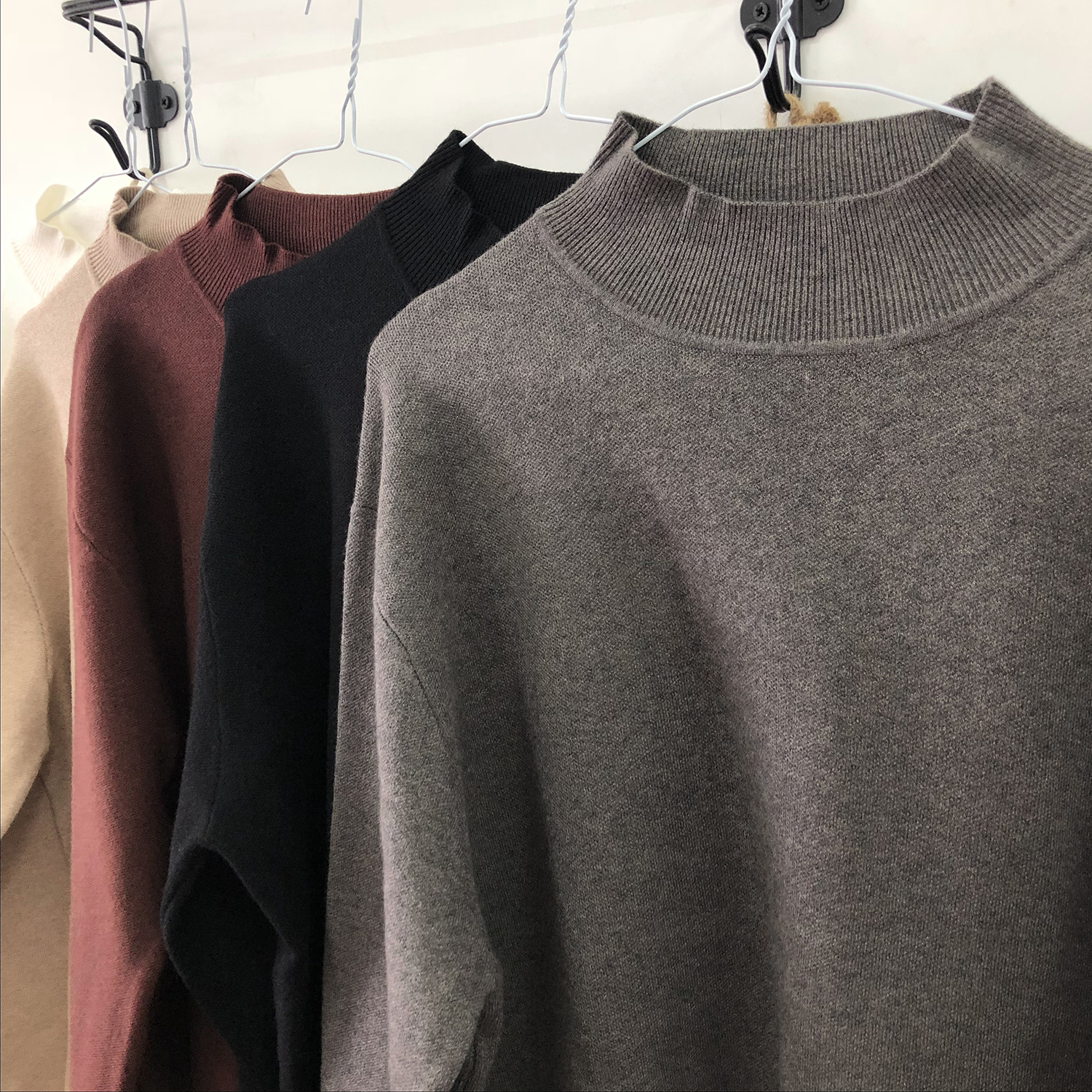 Xiao Ming bene đáy phiên bản Hàn Quốc bất khả chiến bại của đơn giản màu xám chic chic nhỏ cổ cao áo len áo len nam áo len nam mỏng