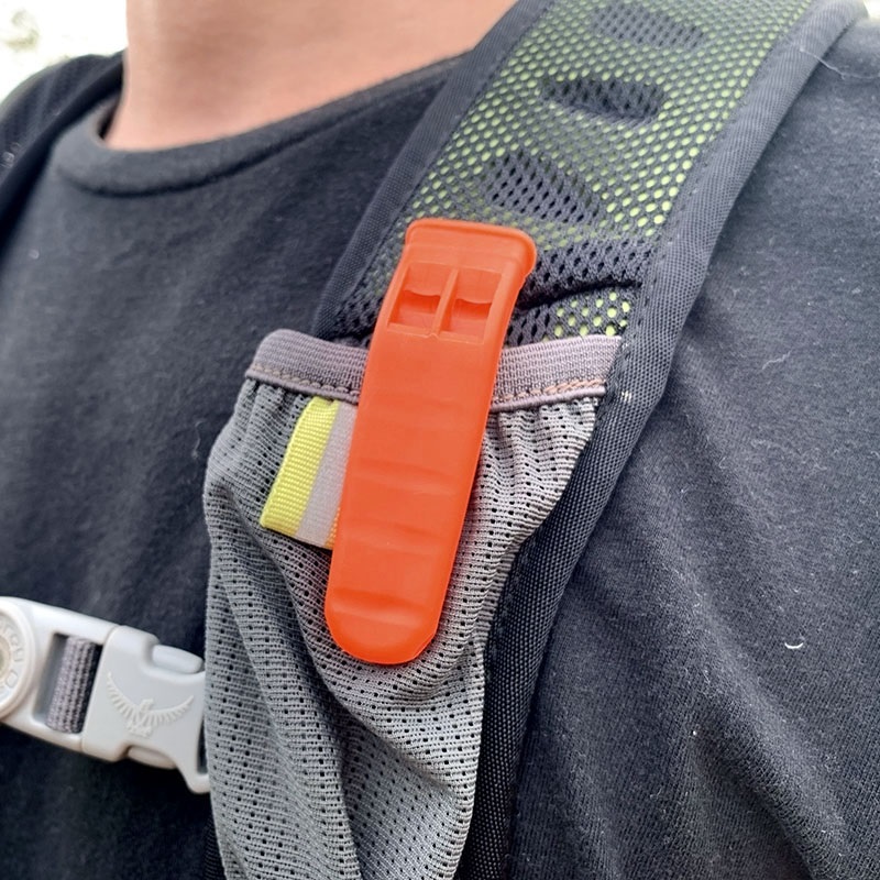 Outdoor sports mountaineering camping emergency referee high dual frequency survival whistle multi-function life-saving whistle 120 decibels