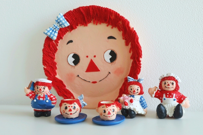 American ancient early raggedy annandy Costume House Wine Mini Tea Set Ova House Available Small Swing