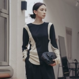Simple Black 2024 Spring и осень Новые Мандаринские Дамы повседневного дна T -For -Fish T -For