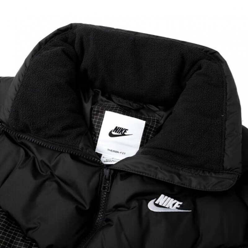 正品NIKE女子羽绒服FD8212-104：冬季保暖新宠，穿出时尚范儿！