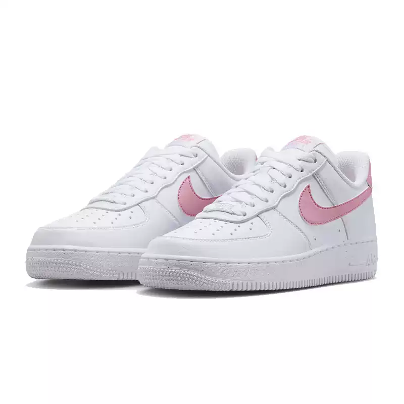 NIKE耐克女鞋 AIR FORCE 1耐磨透气低帮休闲板鞋DC9486-111