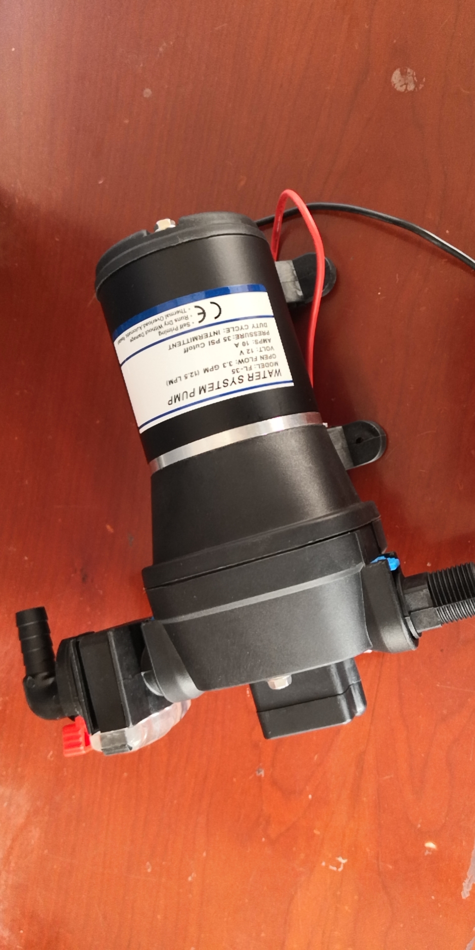 Caravan uses 12V24V water pump DC water pump Pump on-board water pump self-priming pump diaphragm special pump joint filter