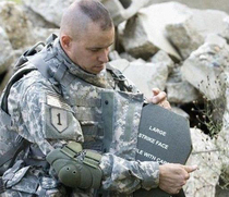 Bulletproof plate stab-proof steel plate model three-level four-level bulletproof insert plate PE alumina ceramic plate tactical vest built-in