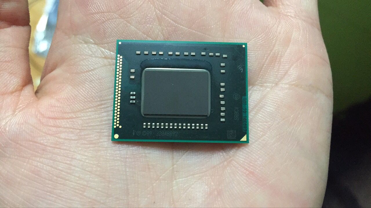 Intel I3-2367M SR0CV Low Power Work Control Notebook CPU New Original Original Ball