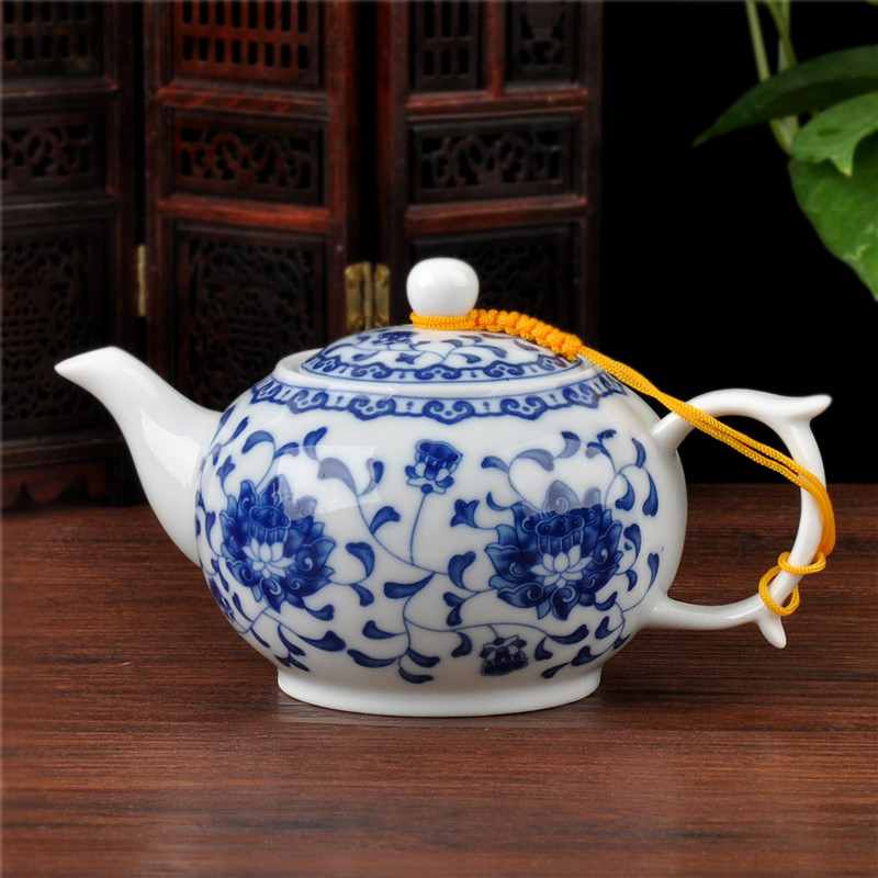 Ceramic Bubble teapot Jingdezhen Qinghua Porcelain Glaze with Colored Bone China Kung Fu Small Number Single Pot with filter Kong Tangle Branches Lotus