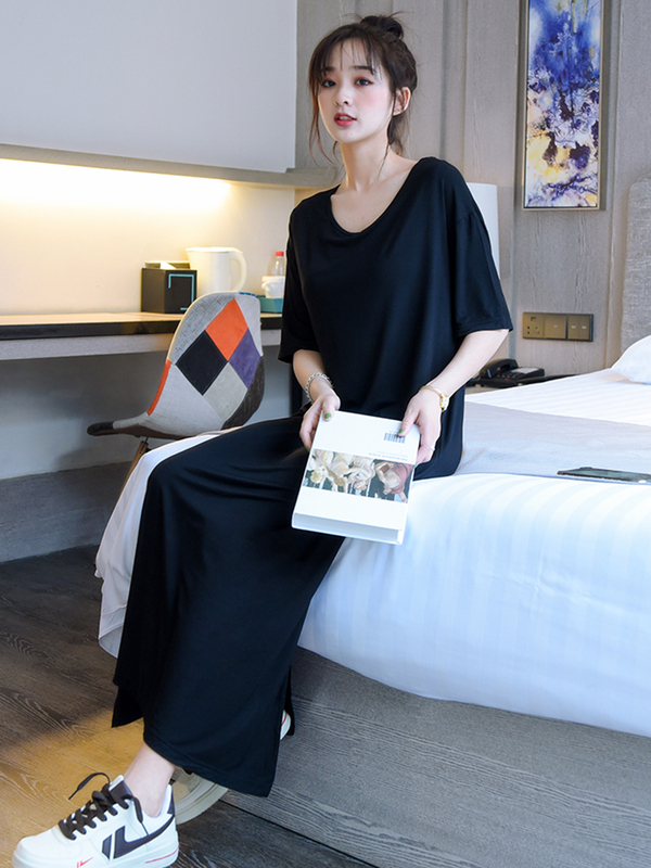 Korean Style Nightgown for Women, Summer, with Chest Pads, Modal V-Neck, Loose, Extra-Long Dress That Reaches the Ankles, Home Dress That Can Be Worn Outside Korean Style Nightgown for Women, Summer, with Chest Pads, Modal V-Neck, Loose, Extra-Long Dress That Reaches the Ankles, Home Dress That Can Be Worn Outside