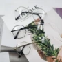 Phiên bản tiếng Hàn mới của retro retro không thường xuyên kính gọng kính nữ rung động trang trí gương phẳng bán buôn Su Yan tạo tác - Kính khung kính solex