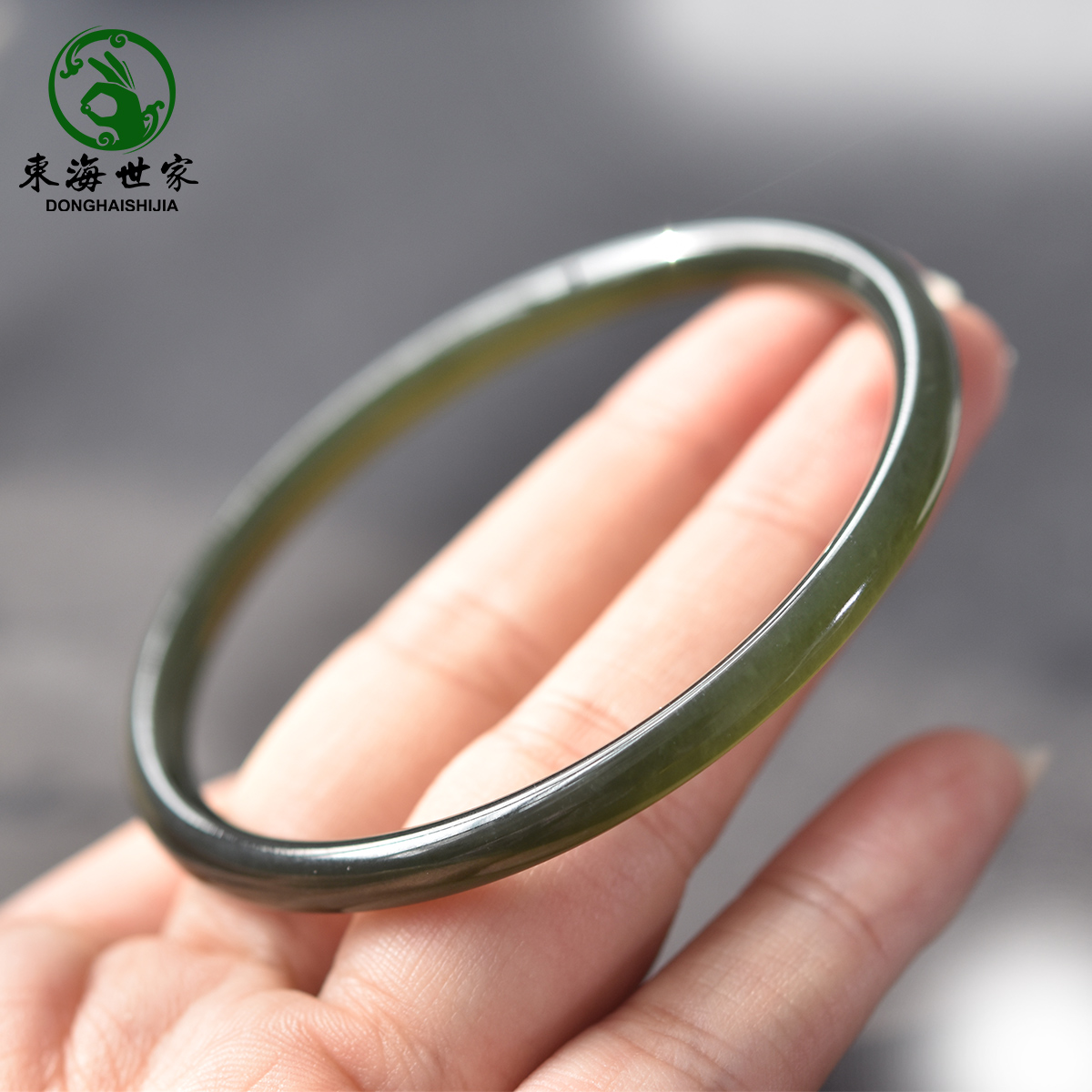 East China Sea Shijia and Tian Yuhand Bracelet Tower Green Jade Circle Bracelet Jade Fine Net Red bites Girl Lovers Brief