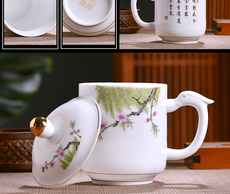 Jingdezhen ceramic cups with cover glass home office of blue and white porcelain cup and meeting the large capacity make tea cup gift