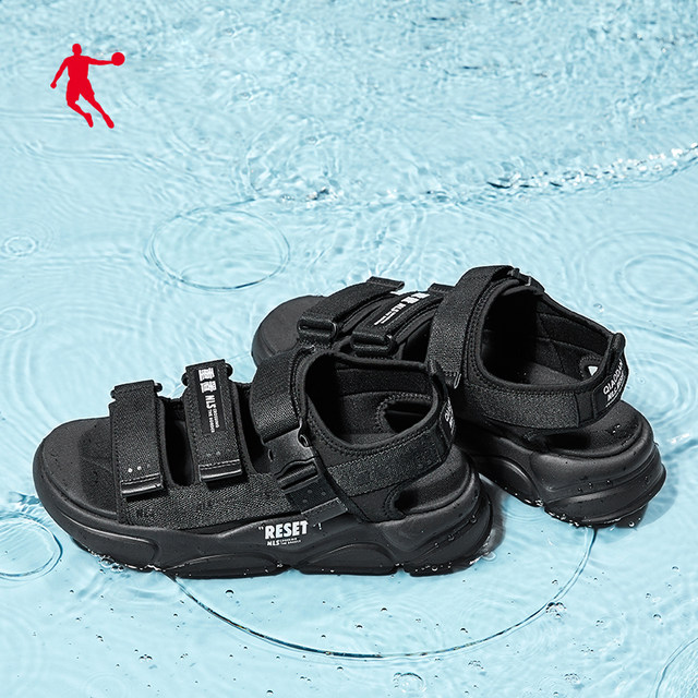 Jordan Sports Sandals Men's 2024 Summer New Soft Sole Anti-Slip Breathable Beach Shoes Velcro Sandals ເກີບຜູ້ຊາຍ