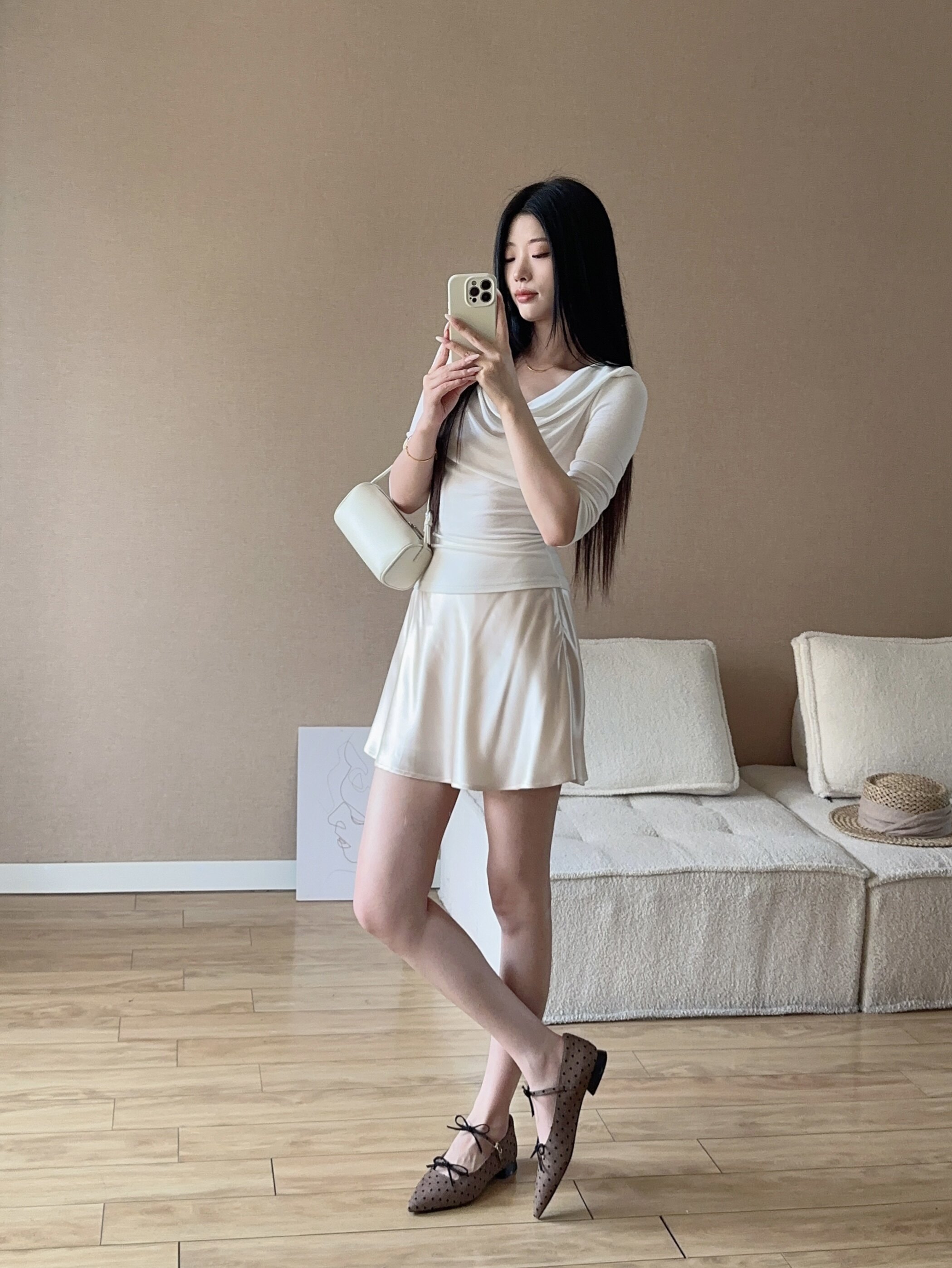 张婧仪同款千百度静音波点珍珠奶茶鞋 玛丽珍鞋型复古甜美 波点浅口