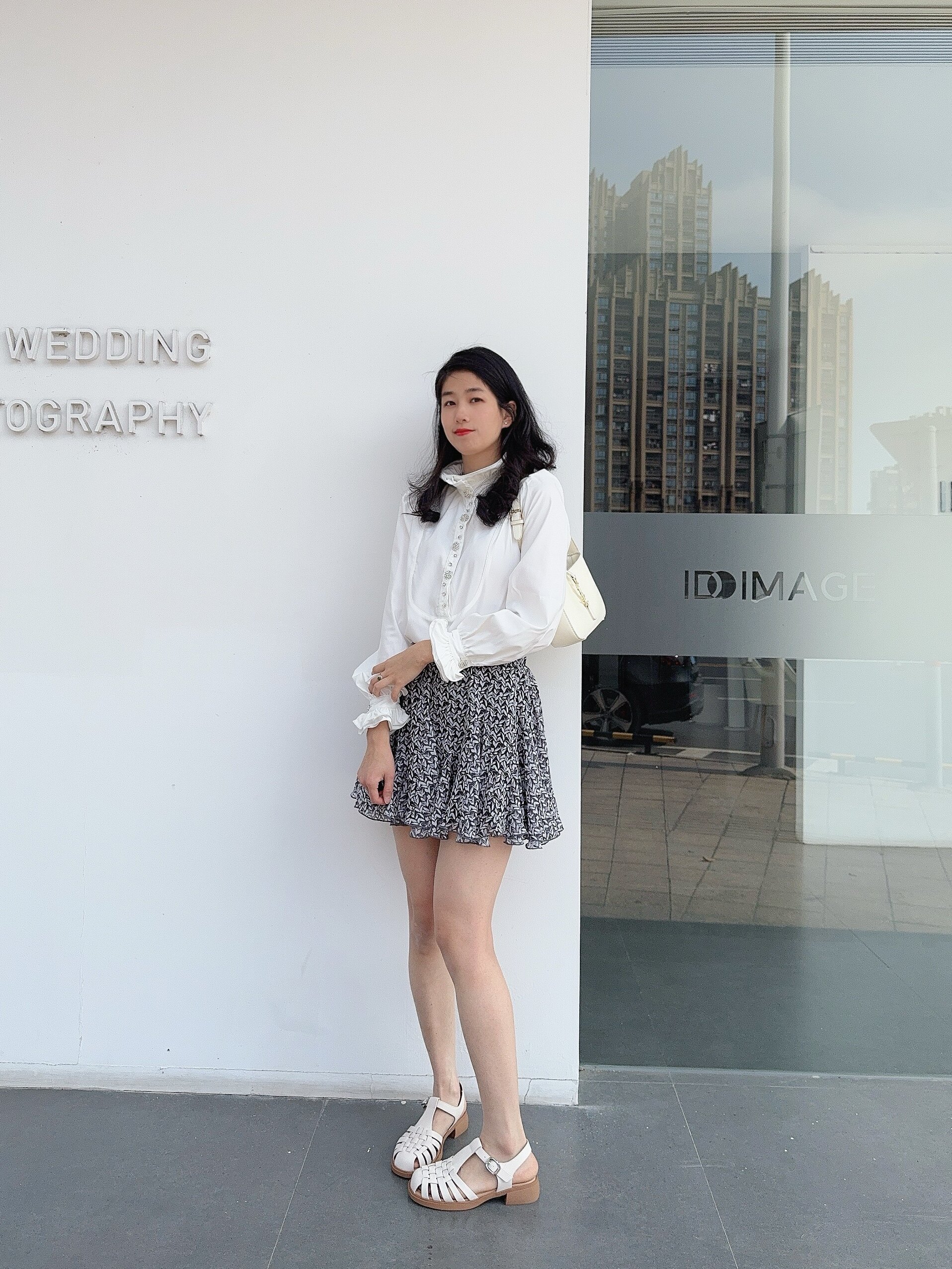ELLE夏季法式碎花伞裙A字版型遮肉显瘦 碎花图案清新浪漫小众设计别致不撞款