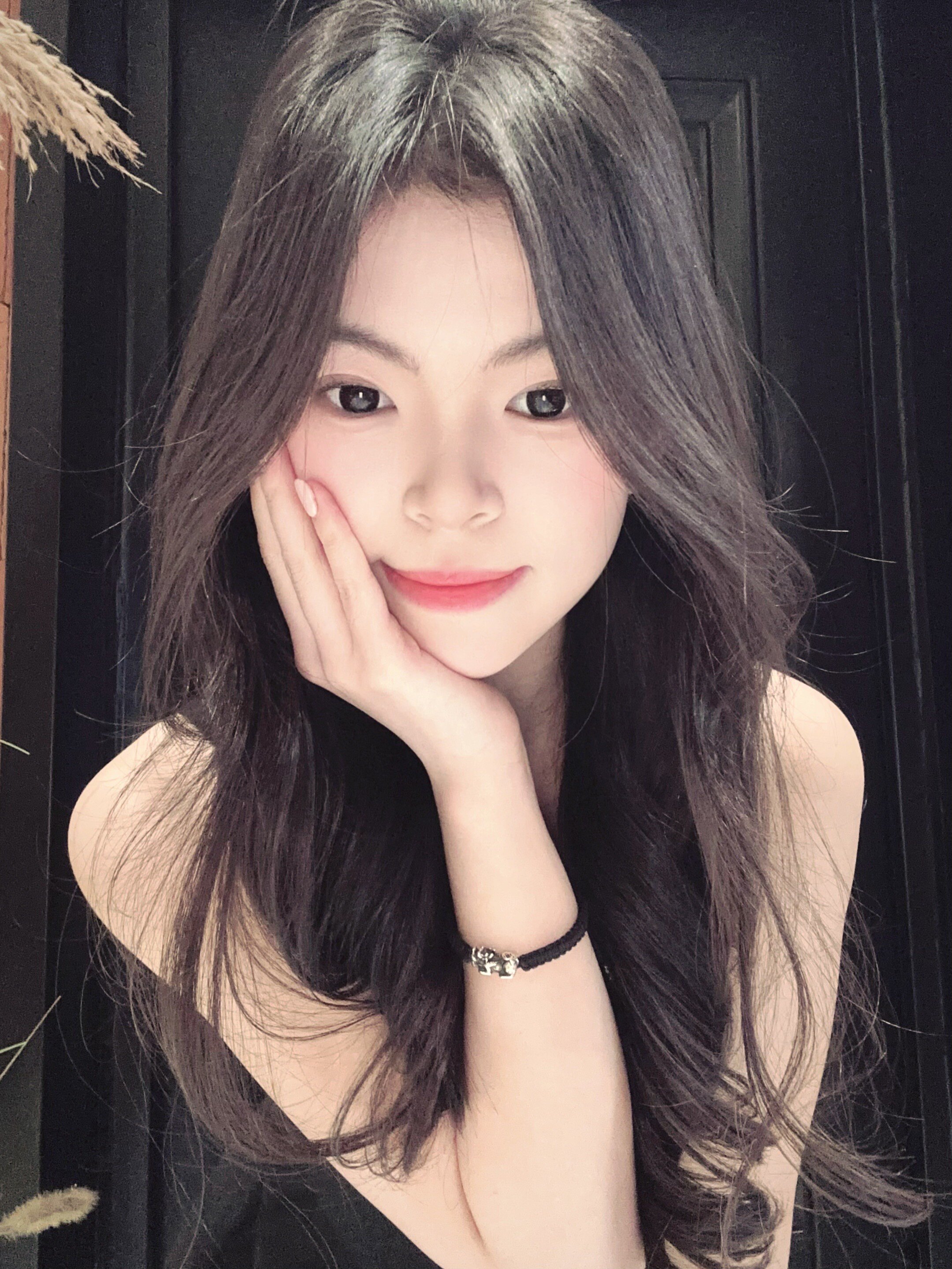 舒胡蕾夏日生日裙 法式无袖收腰设计 显瘦显高拉长比例 高级感气质满分