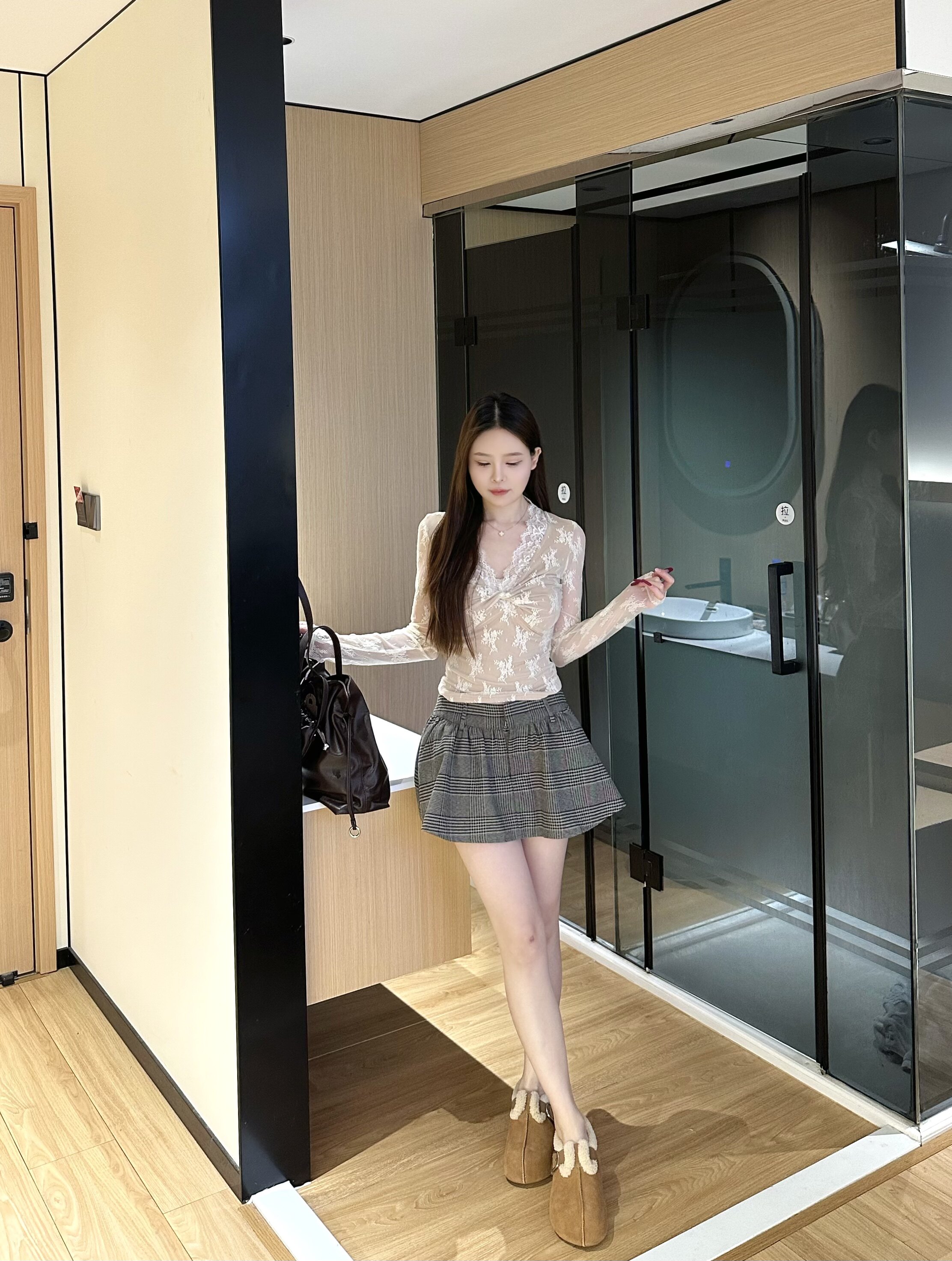 周雨彤同款百丽2代勃肯鞋 厚底花生吐司设计 软弹舒适如踩面包 包头可外穿休闲时髦