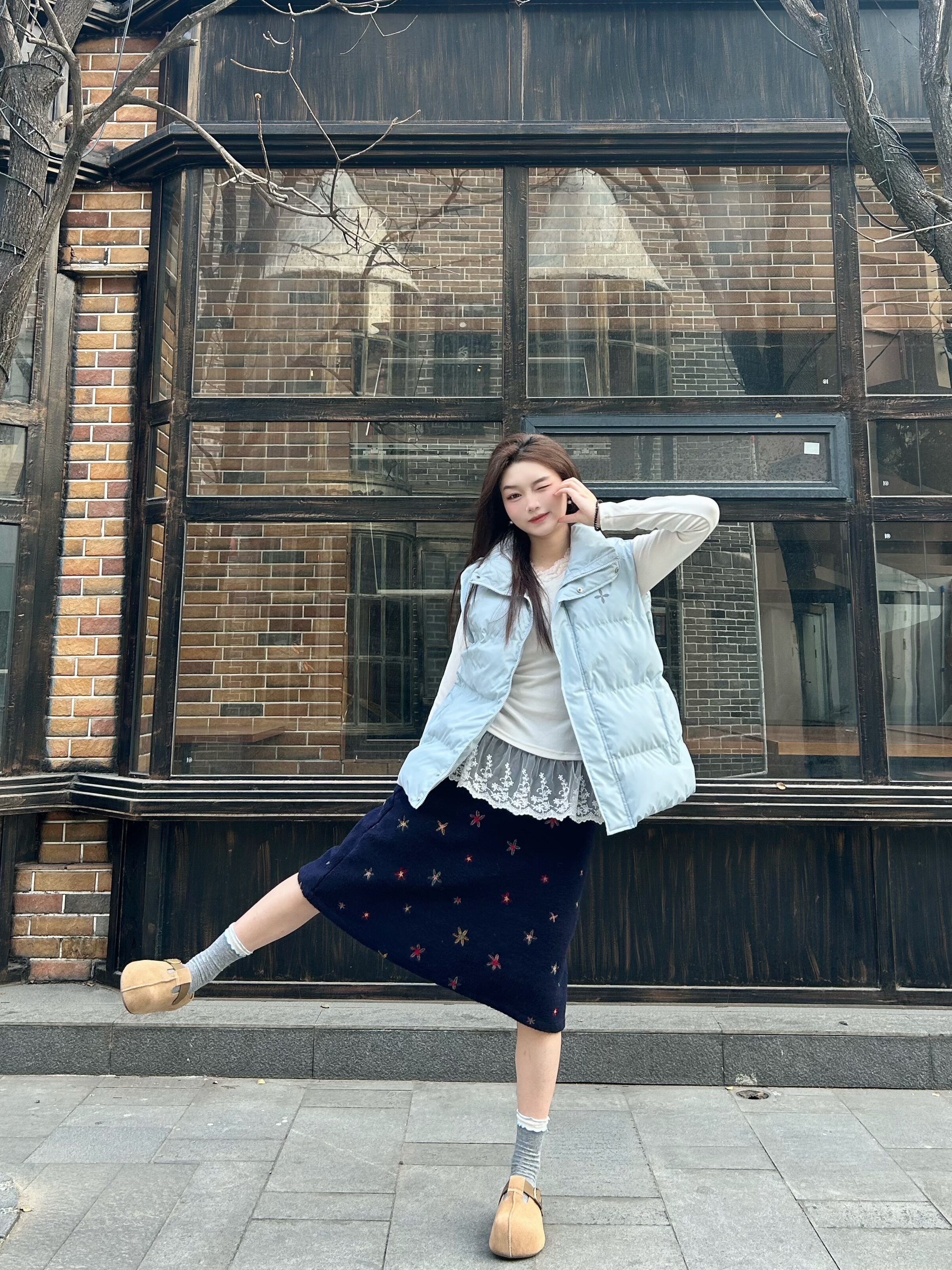 周雨彤同款百丽2代勃肯鞋 厚底花生吐司设计 软弹舒适如踩面包 包头可外穿休闲时髦