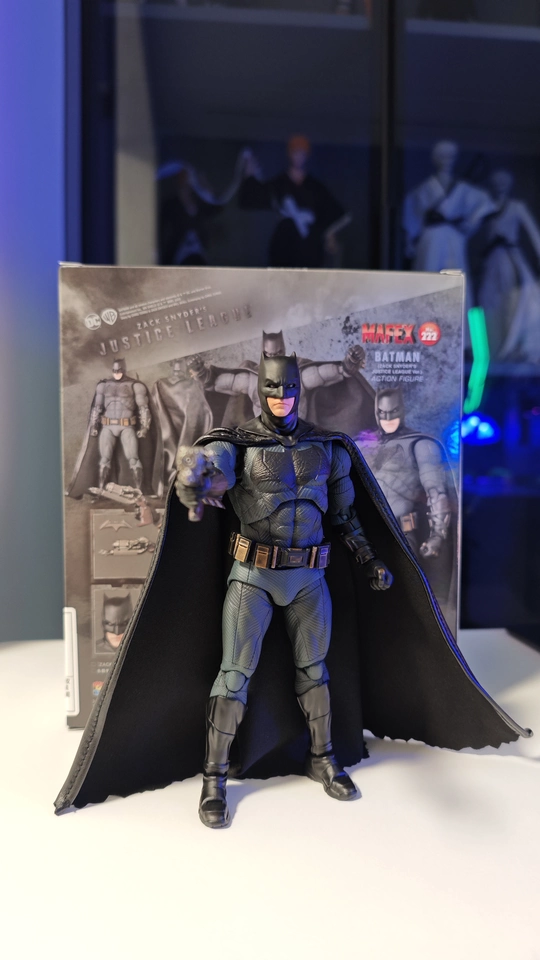 MEDICOM TOY Mafex Zack Snyder Justice League 1/12 Batman Action