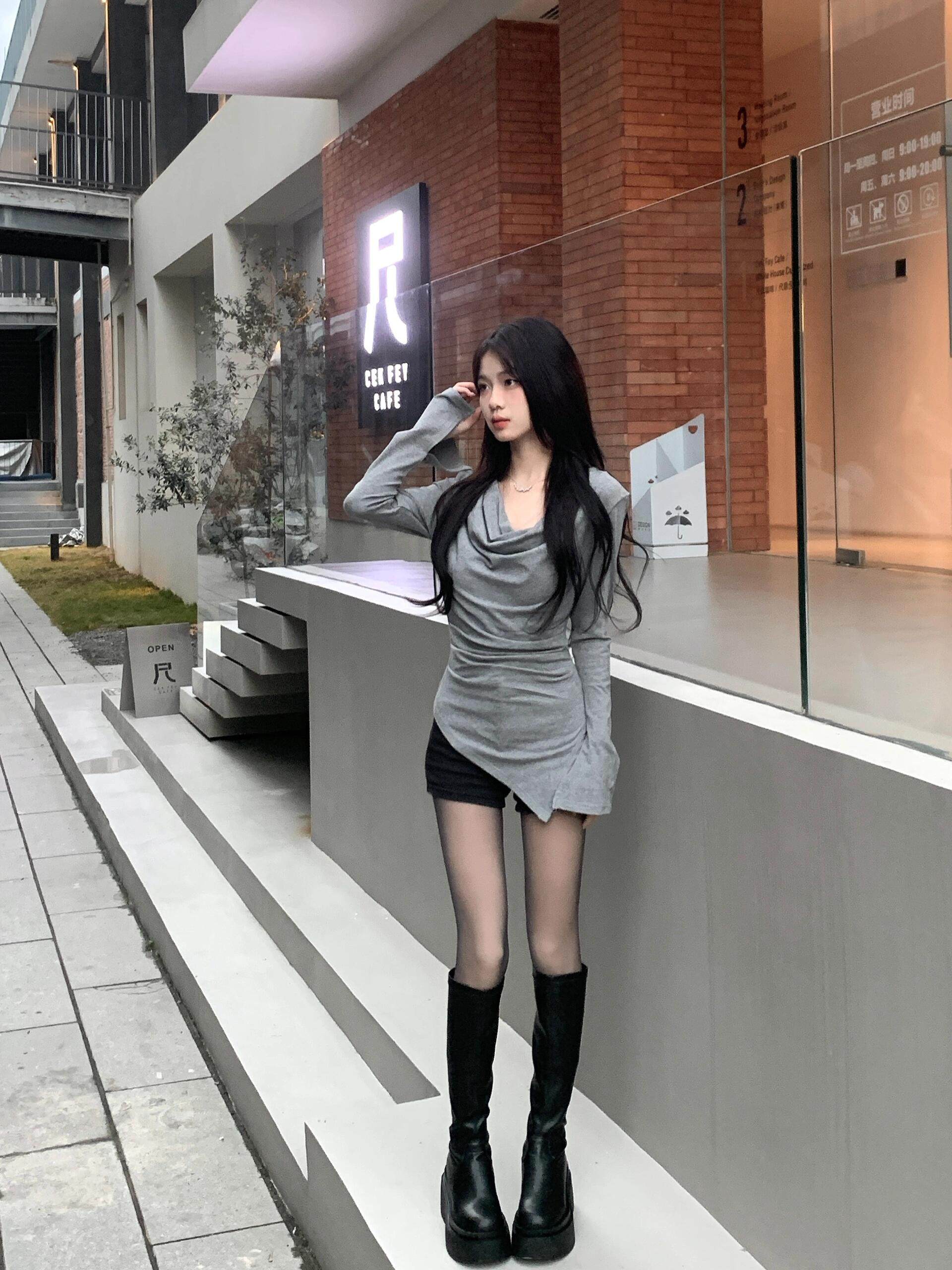 小野和子冬季黑丝光腿神器 加绒双层设计保暖不臃肿 替换装方便实用