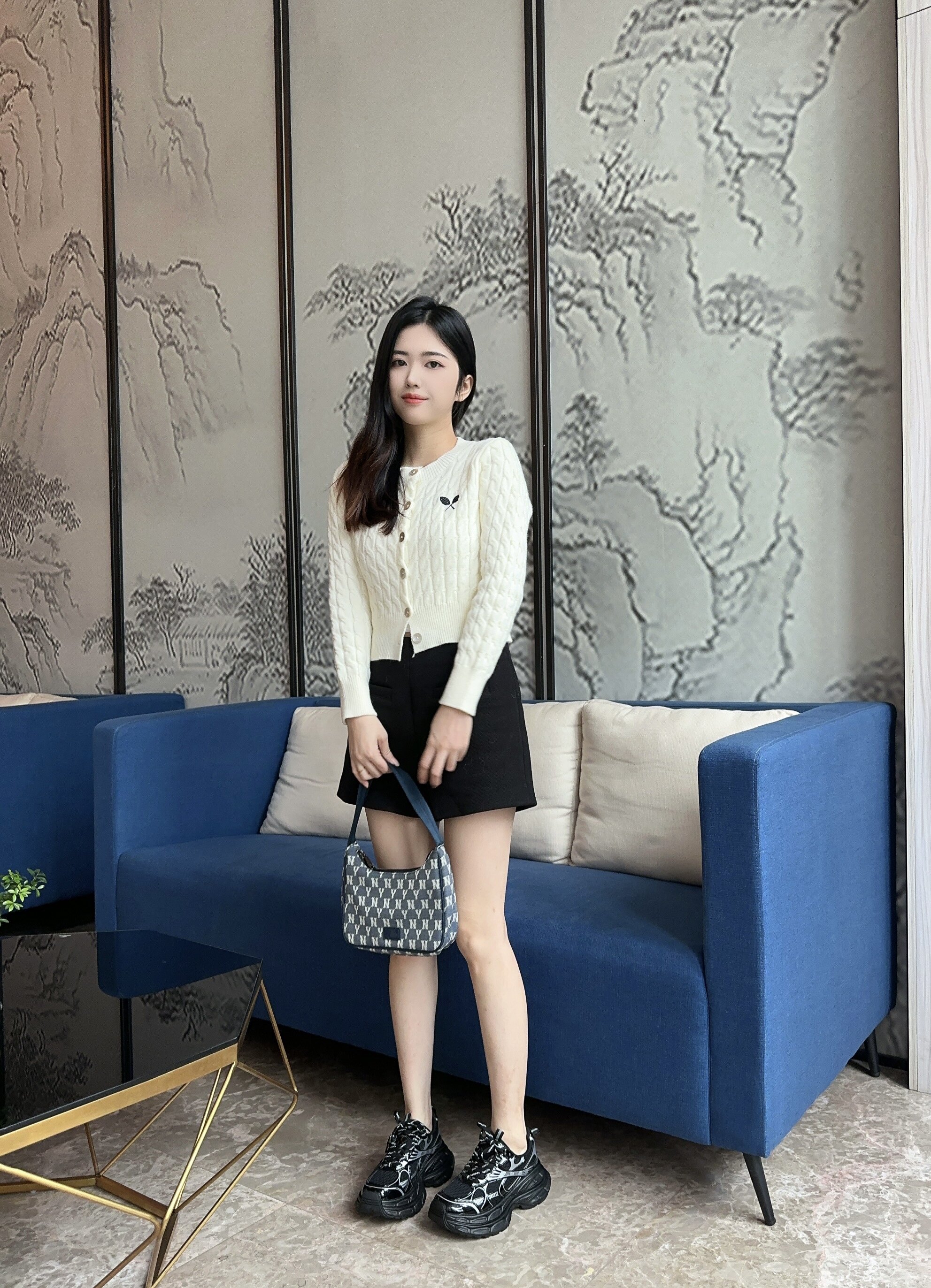 迪丽热巴同款骆驼银月老爹鞋 厚底增高拉长比例 银色系未来感十足