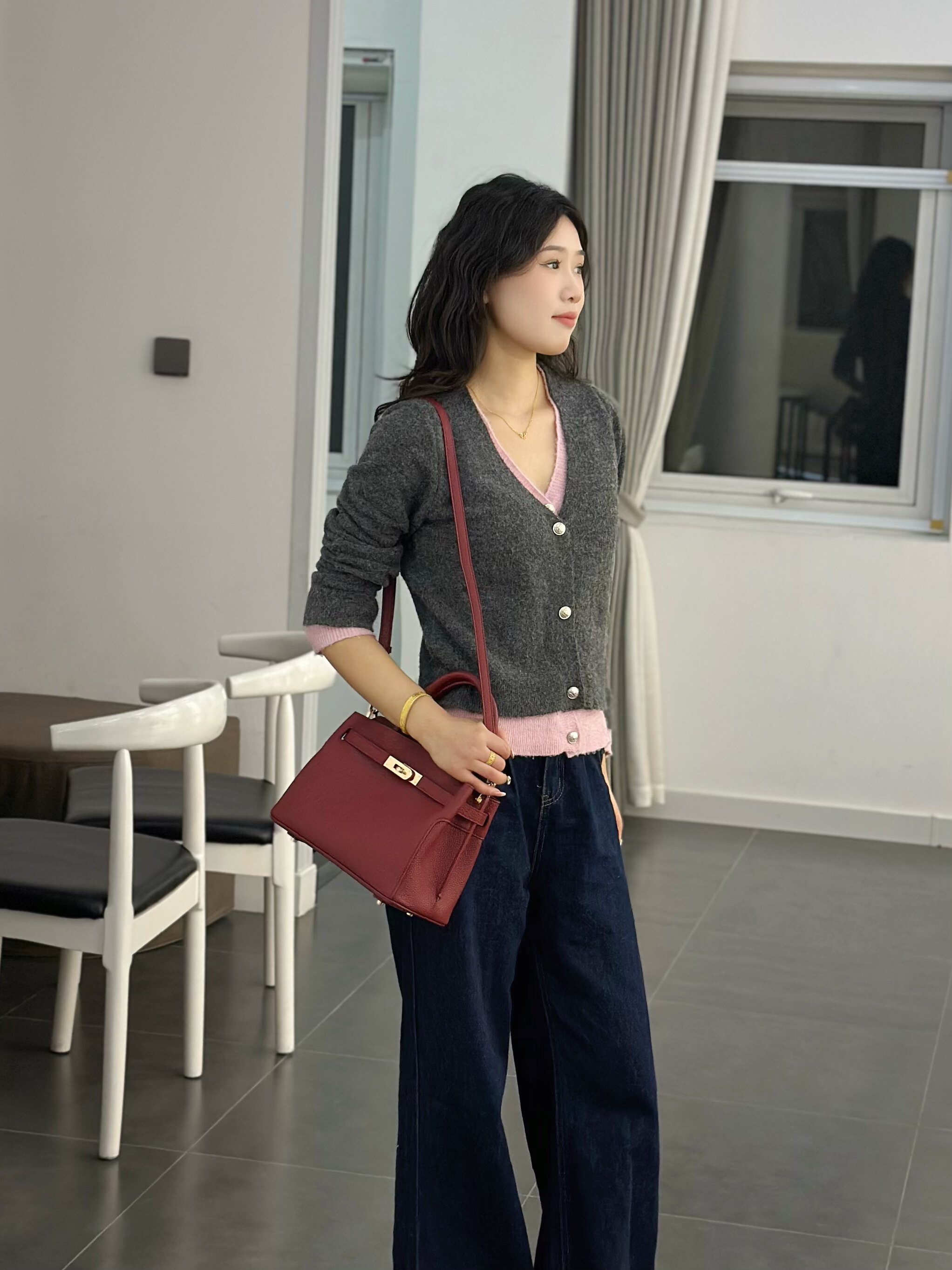 百丽鎏金岁月凯莉包 质感牛皮高级耐磨 大容量通勤 妈妈包婚包两用