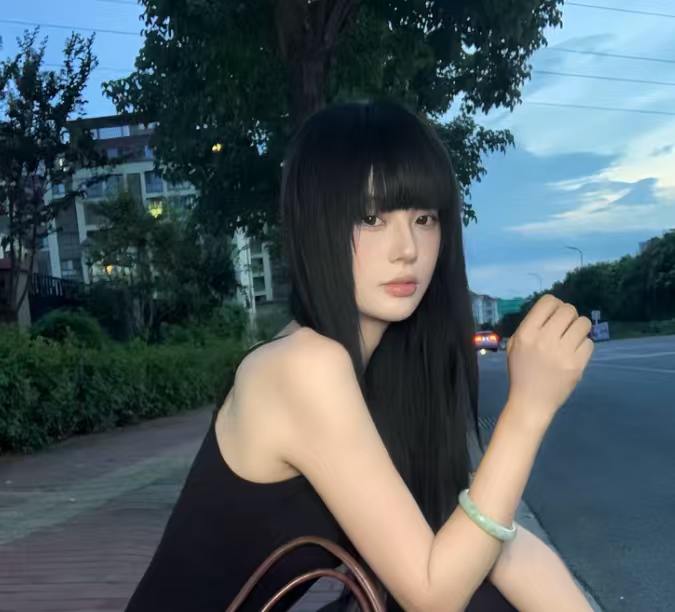 真我黑长直漫画齐刘海假发套 全真发整顶设计 自然隐形无痕贴合 长发飘逸顺滑