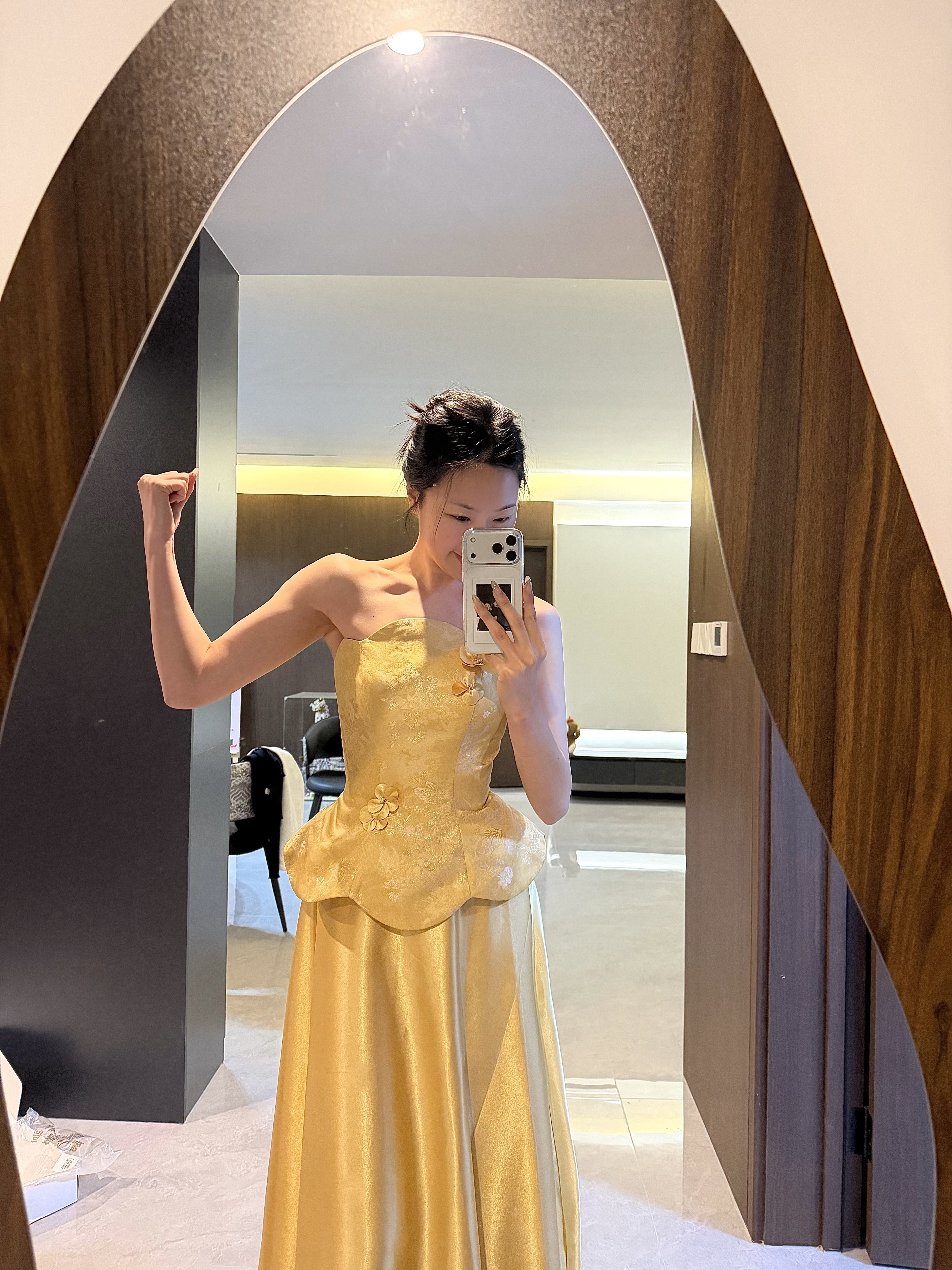 艾诗霓《金谣》新中式订婚礼服套装 晨袍+敬酒服+出门答谢三件套结婚订婚一件搞定