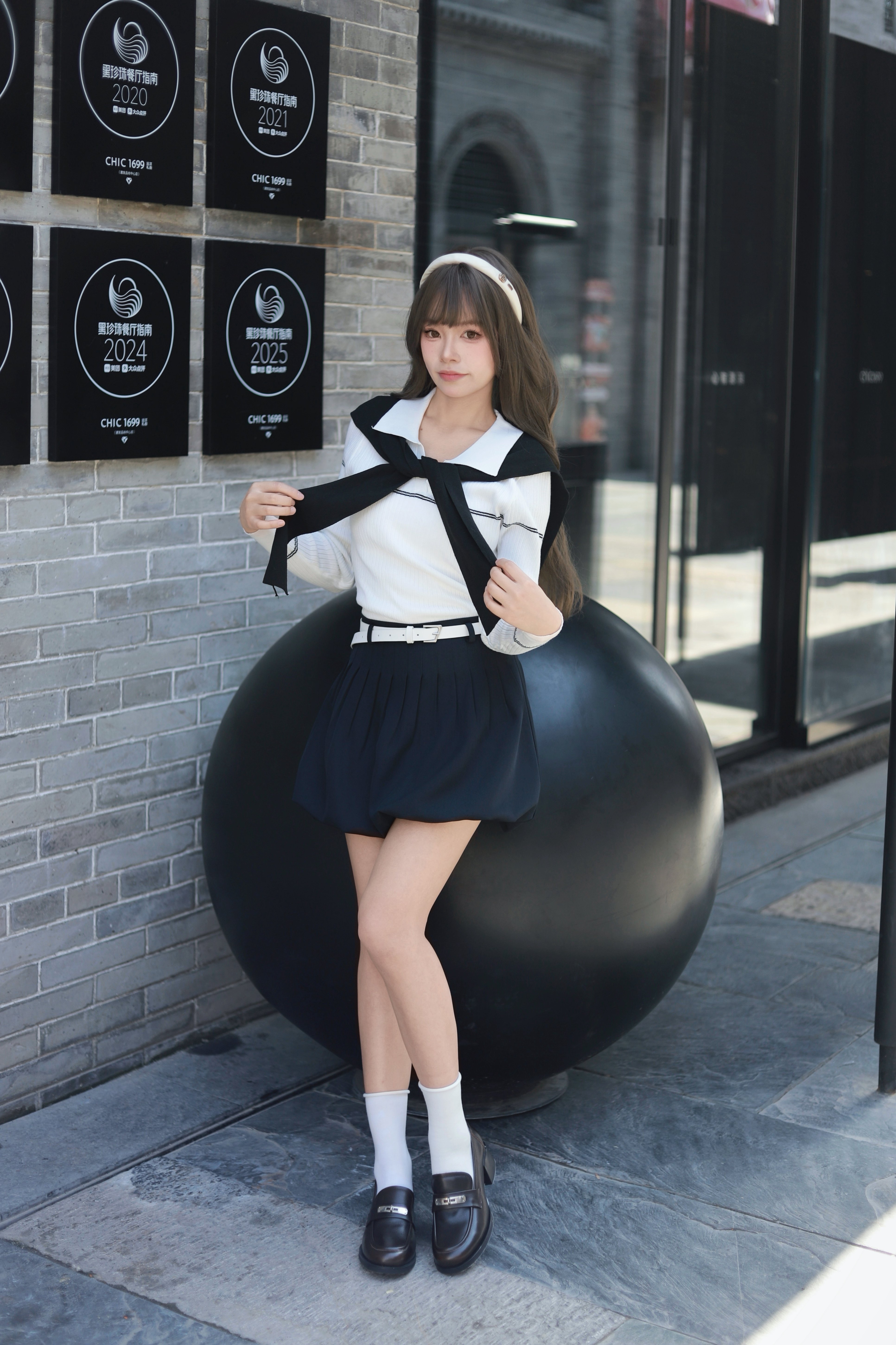 百丽春季复古粗跟乐福鞋 黑色小皮鞋经典百搭 粗高跟设计稳当增高不累脚