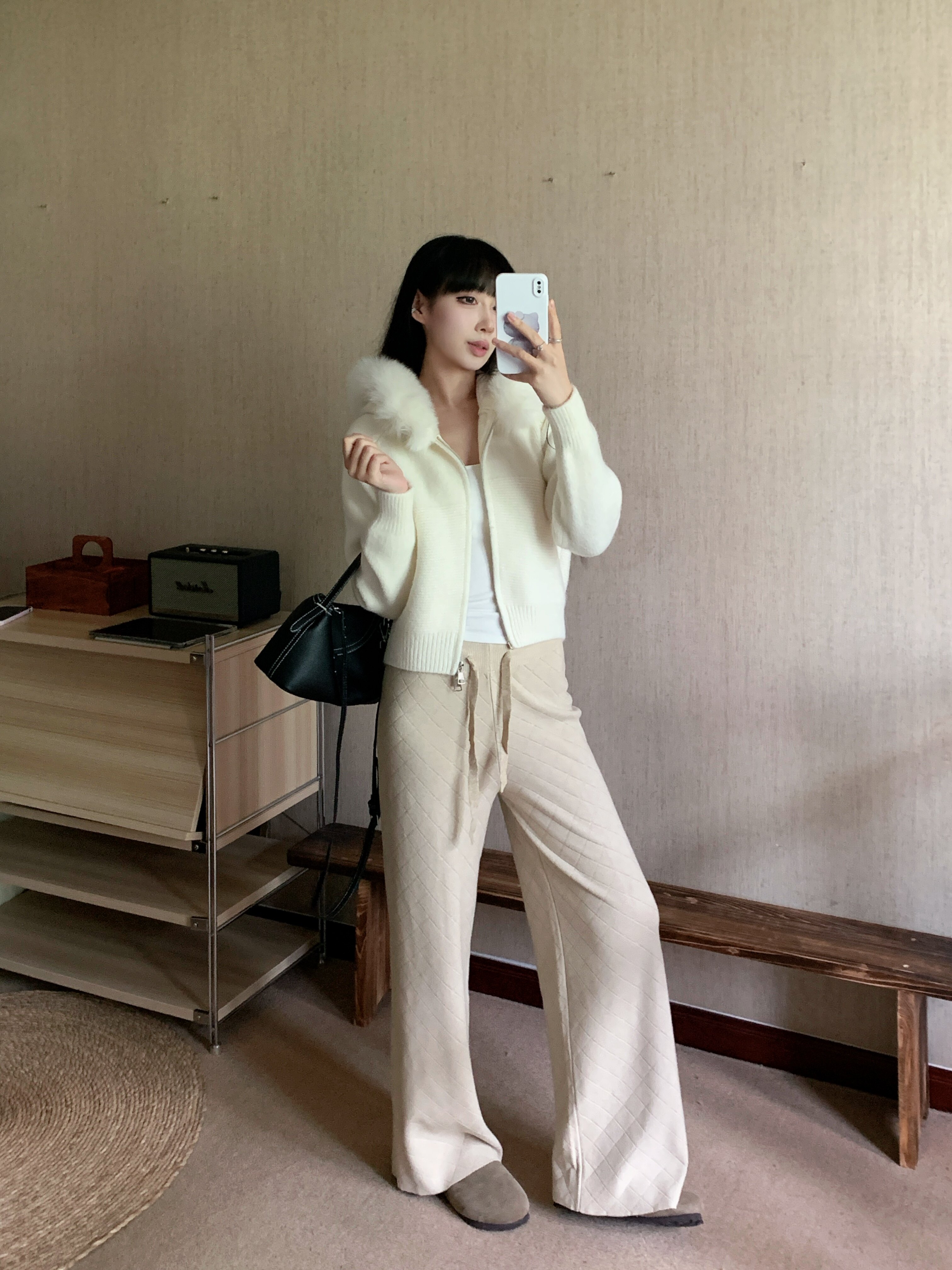 Kikimy「入春裤王」重磅机织格纹针织裤：高腰垂感的百搭显瘦美学