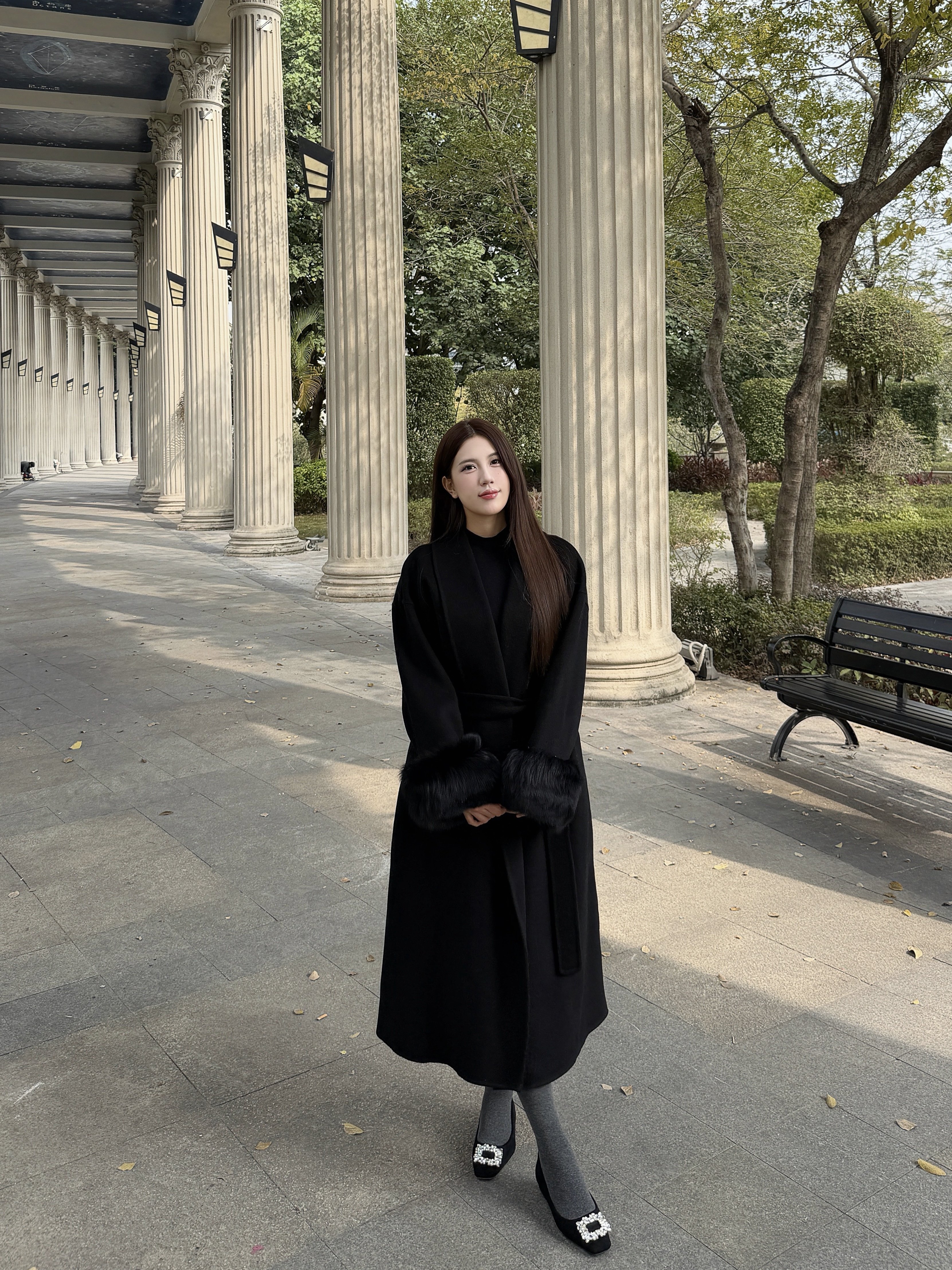 WTTAI万太太小个子专属绵羊毛大衣 中长款设计不压身高 狐狸毛袖口奢华点睛