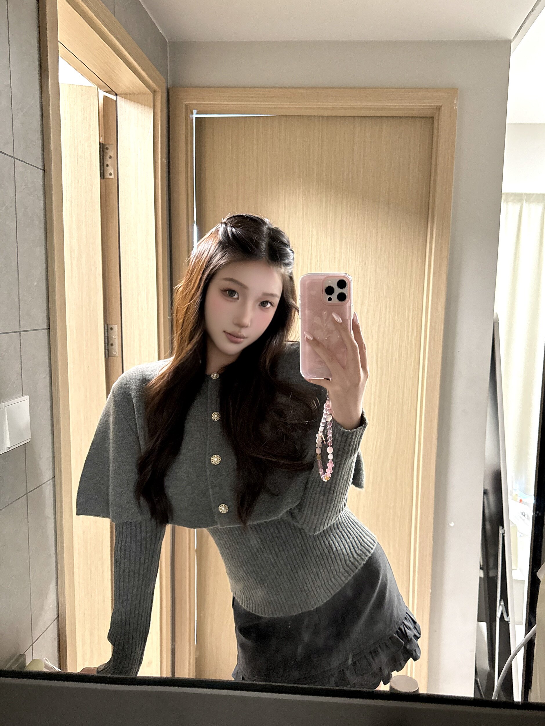 OYFF凡凡【小步舞曲】灰色套装,斗篷式廓形披肩A字短裙三件套设计省心