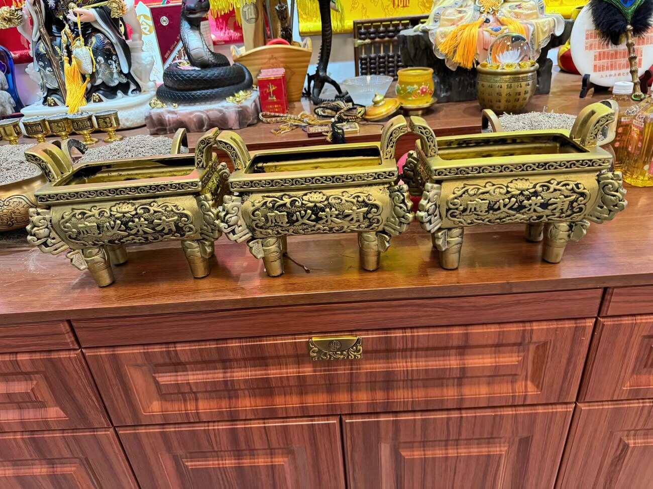 中国古渡 時代物 古銅 玉堂清玩 長方四足香炉 台座付 毛彫り