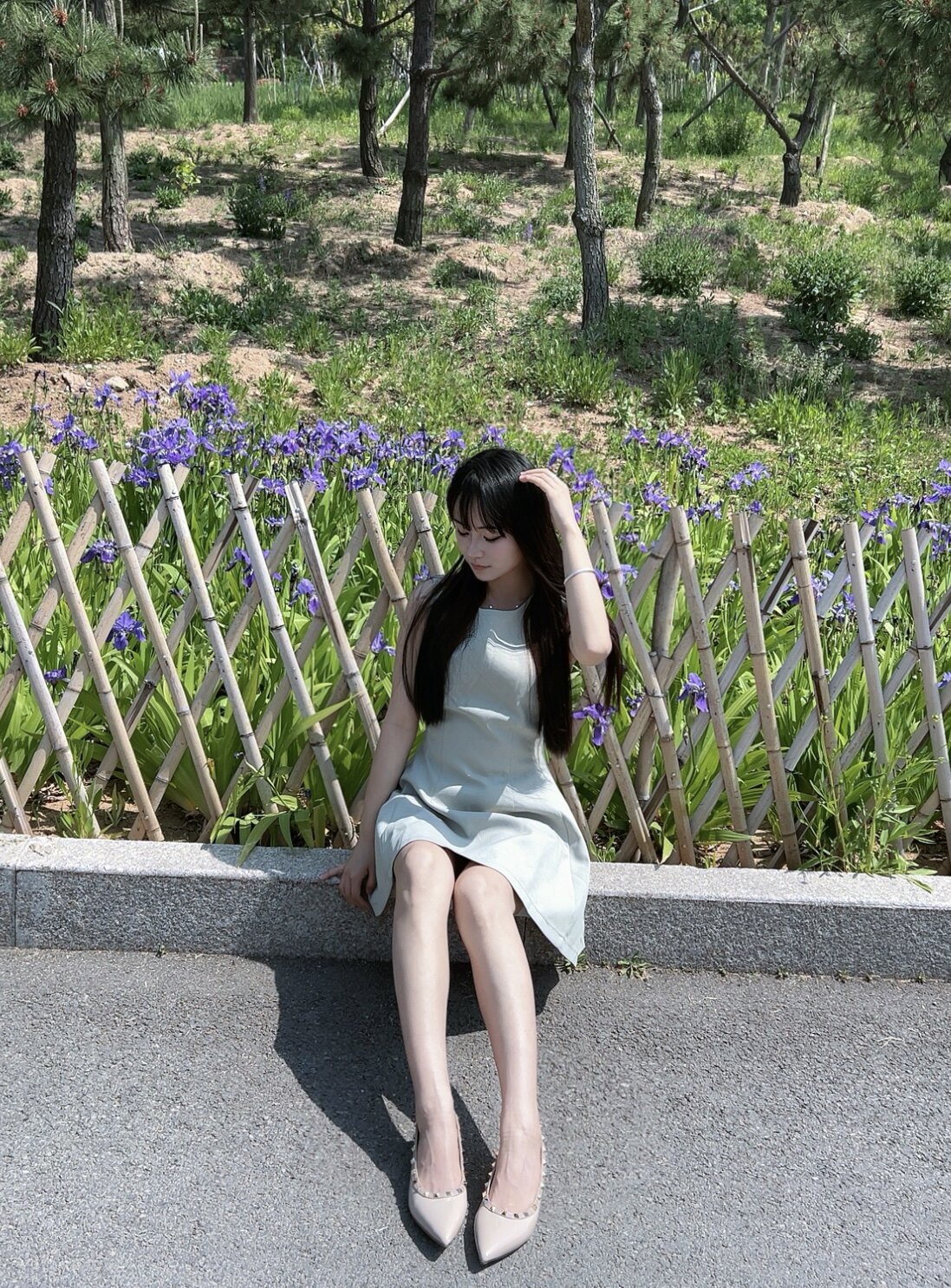 舒胡蕾夏日生日裙 法式无袖收腰设计 显瘦显高拉长比例 高级感气质满分