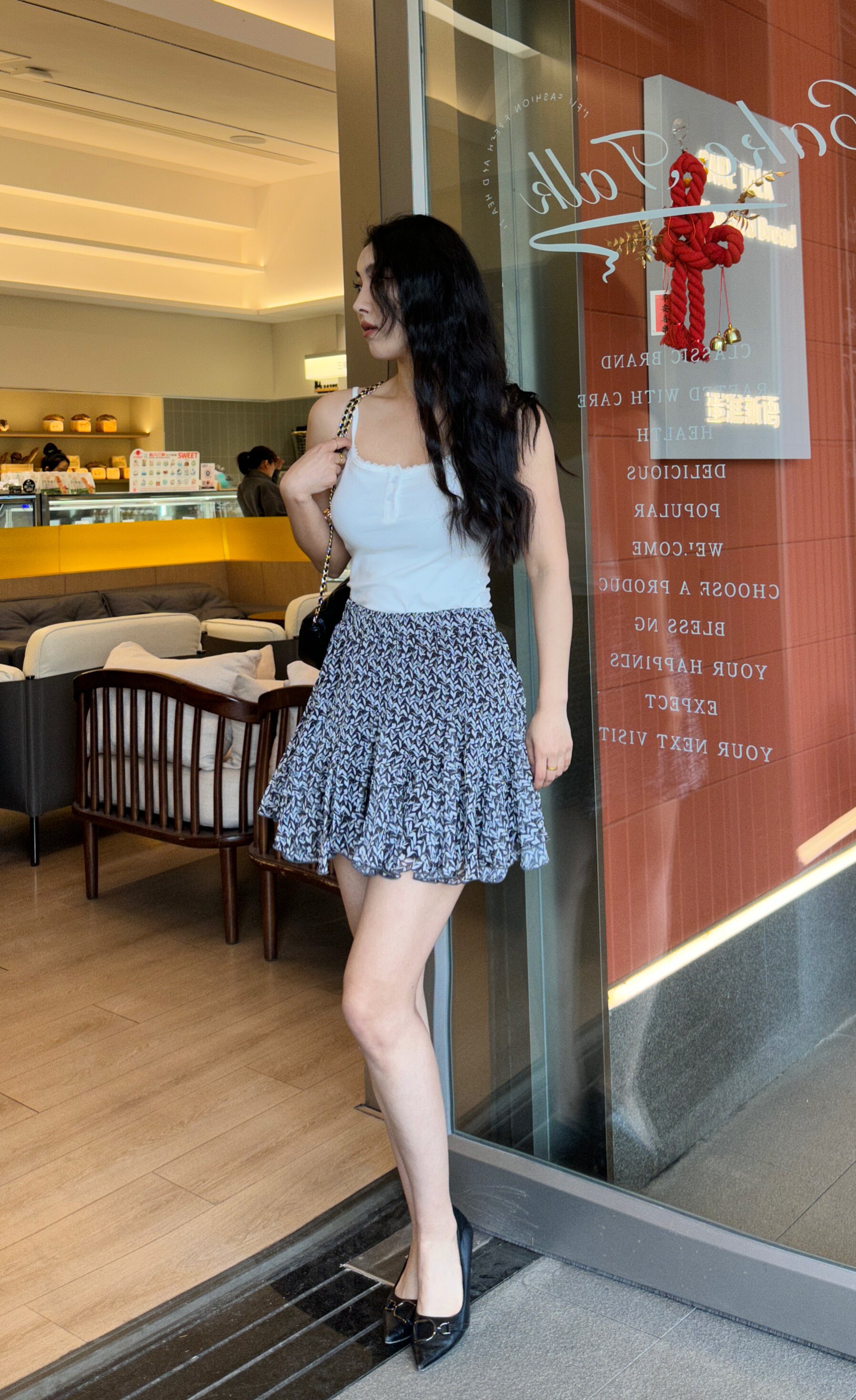 ELLE夏季法式碎花伞裙A字版型遮肉显瘦 碎花图案清新浪漫小众设计别致不撞款