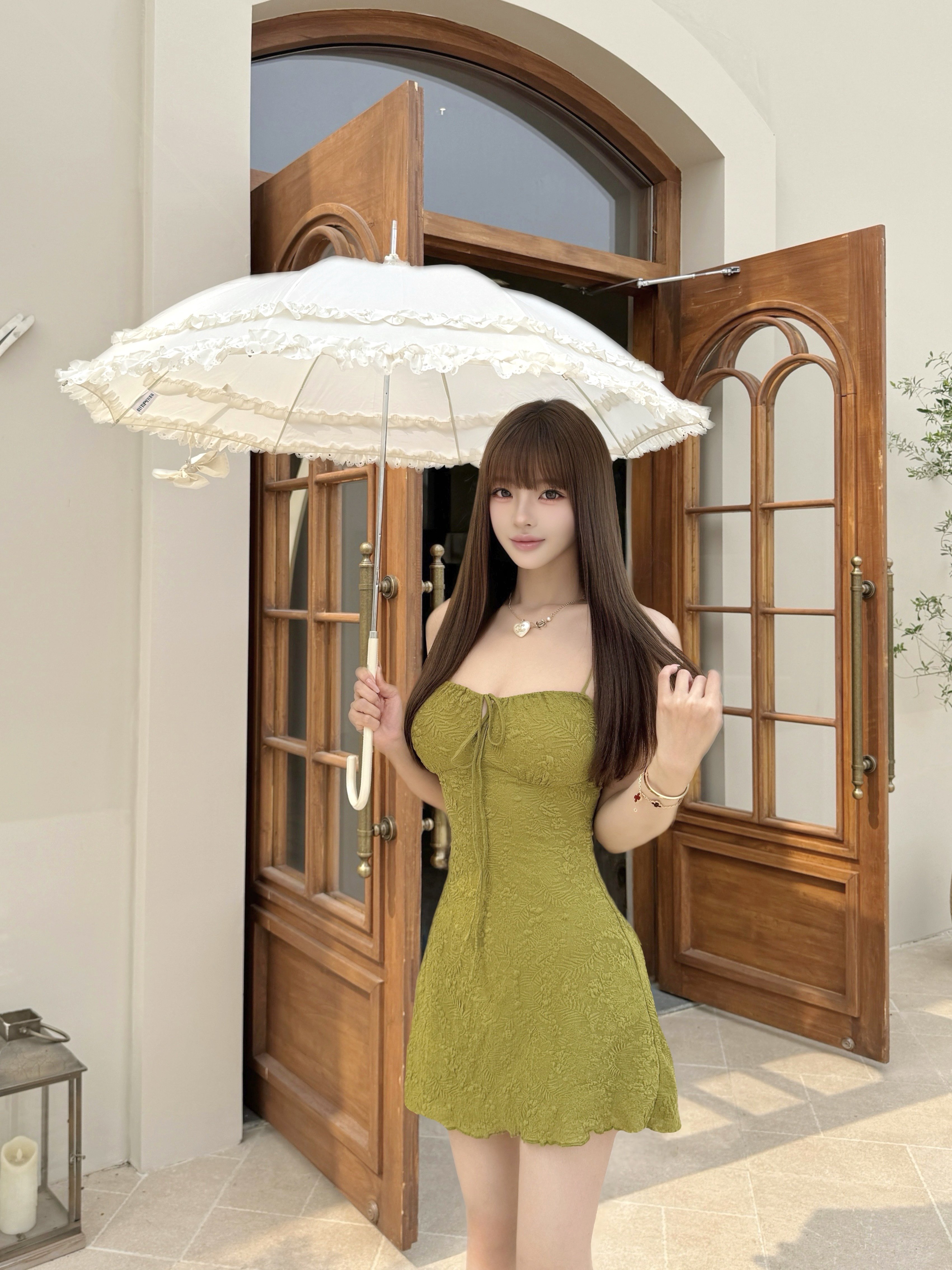 Tongiiuu 薇迷莫妮卡复古度假吊带裙 肌理面料高级有质感 收腰A字短裙显瘦