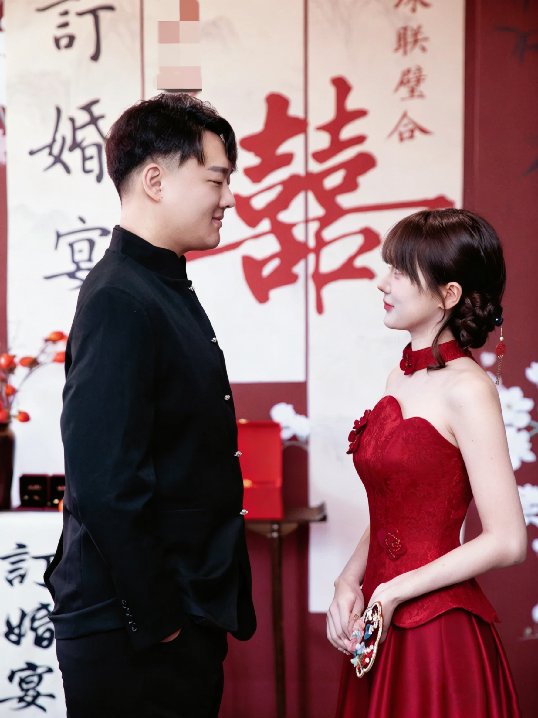 艾诗霓《金谣》新中式订婚礼服套装 晨袍+敬酒服+出门答谢三件套结婚订婚一件搞定