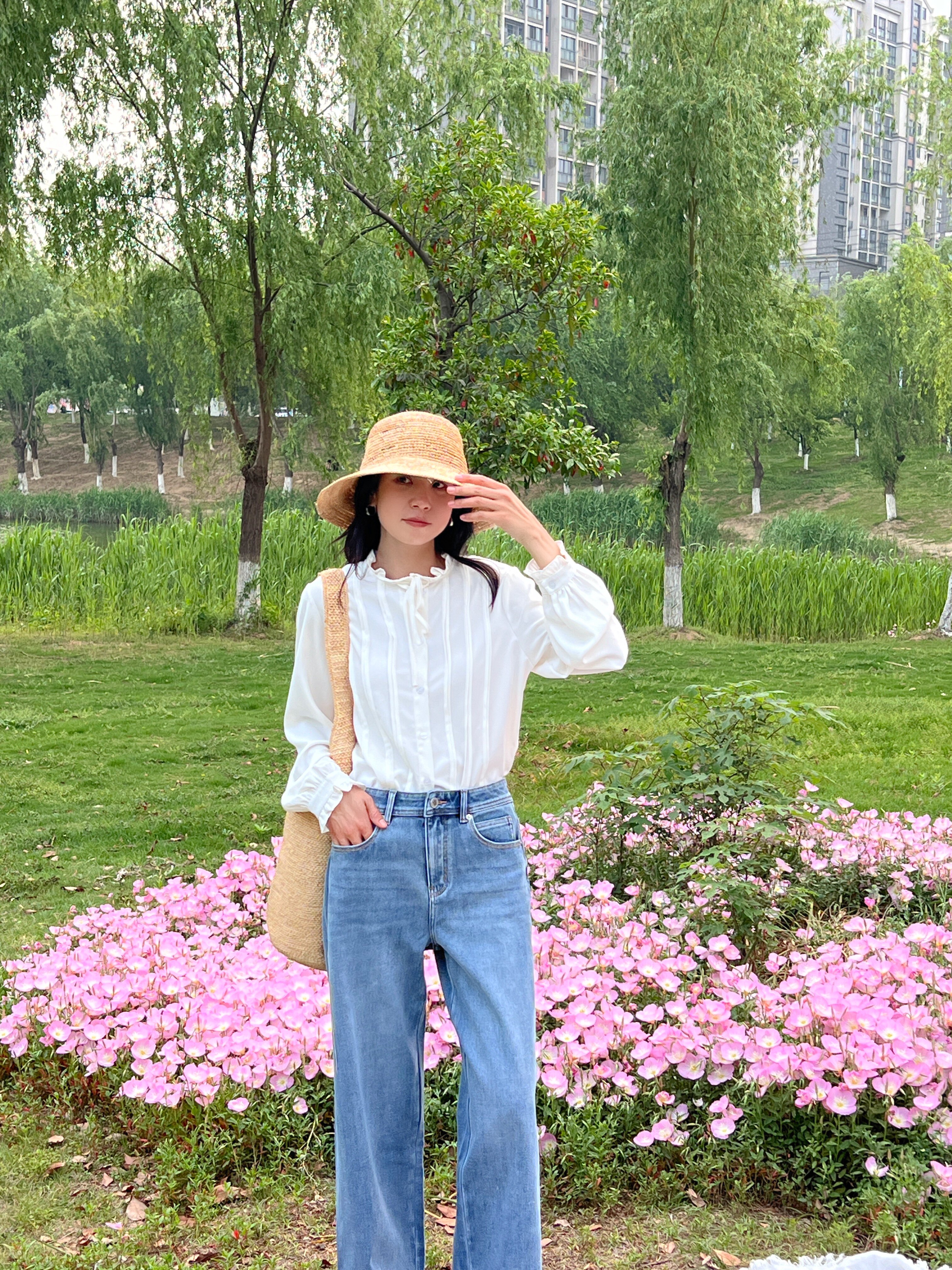 伊芙丽镇店春夏爆款 高腰设计拉长比例 弹力舒适不勒腿 朱珠代言
