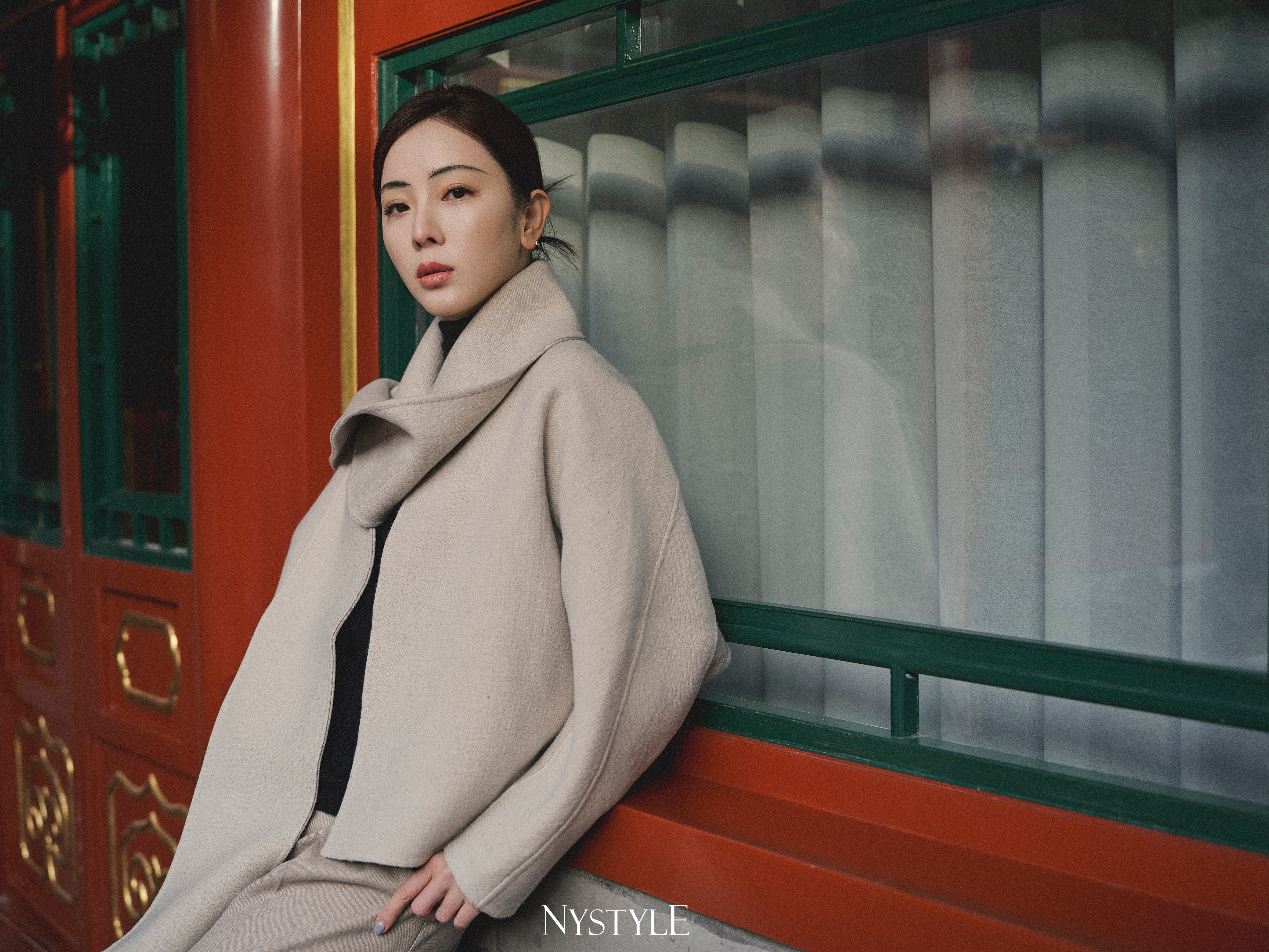 明星同款BAGTREE包包树「晚枫包」：植鞣牛皮的时光养色美学