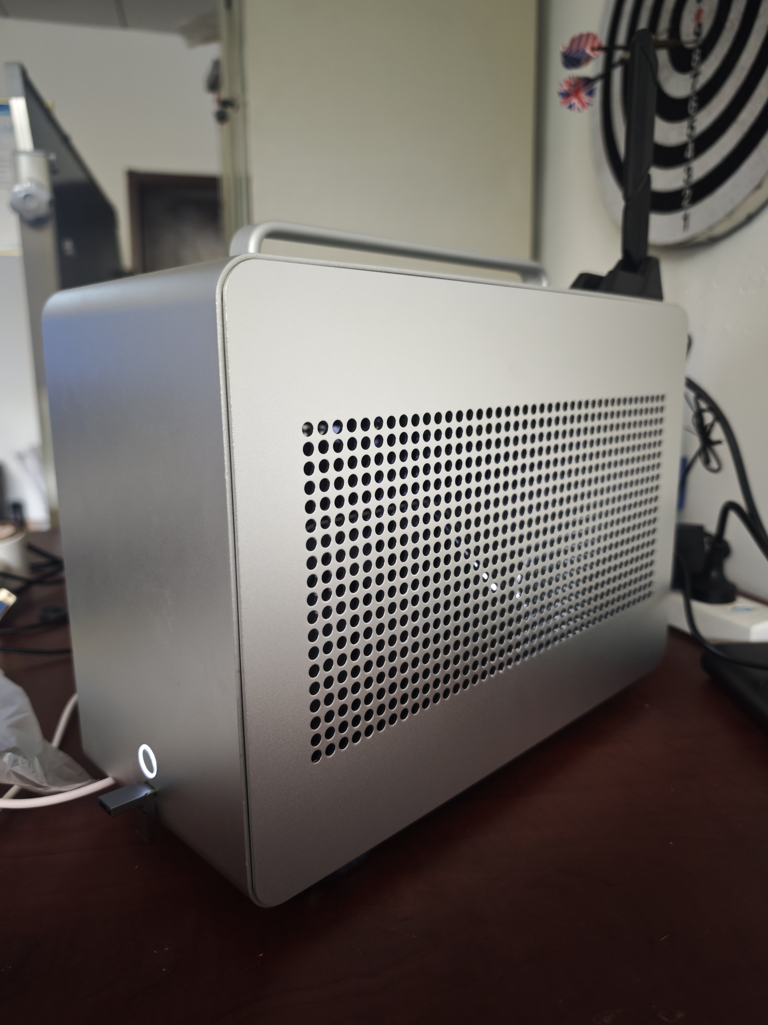 GEEEK G1-pro 铝合金机箱A4 sfx240水冷itx透明机箱评价- 淘宝网