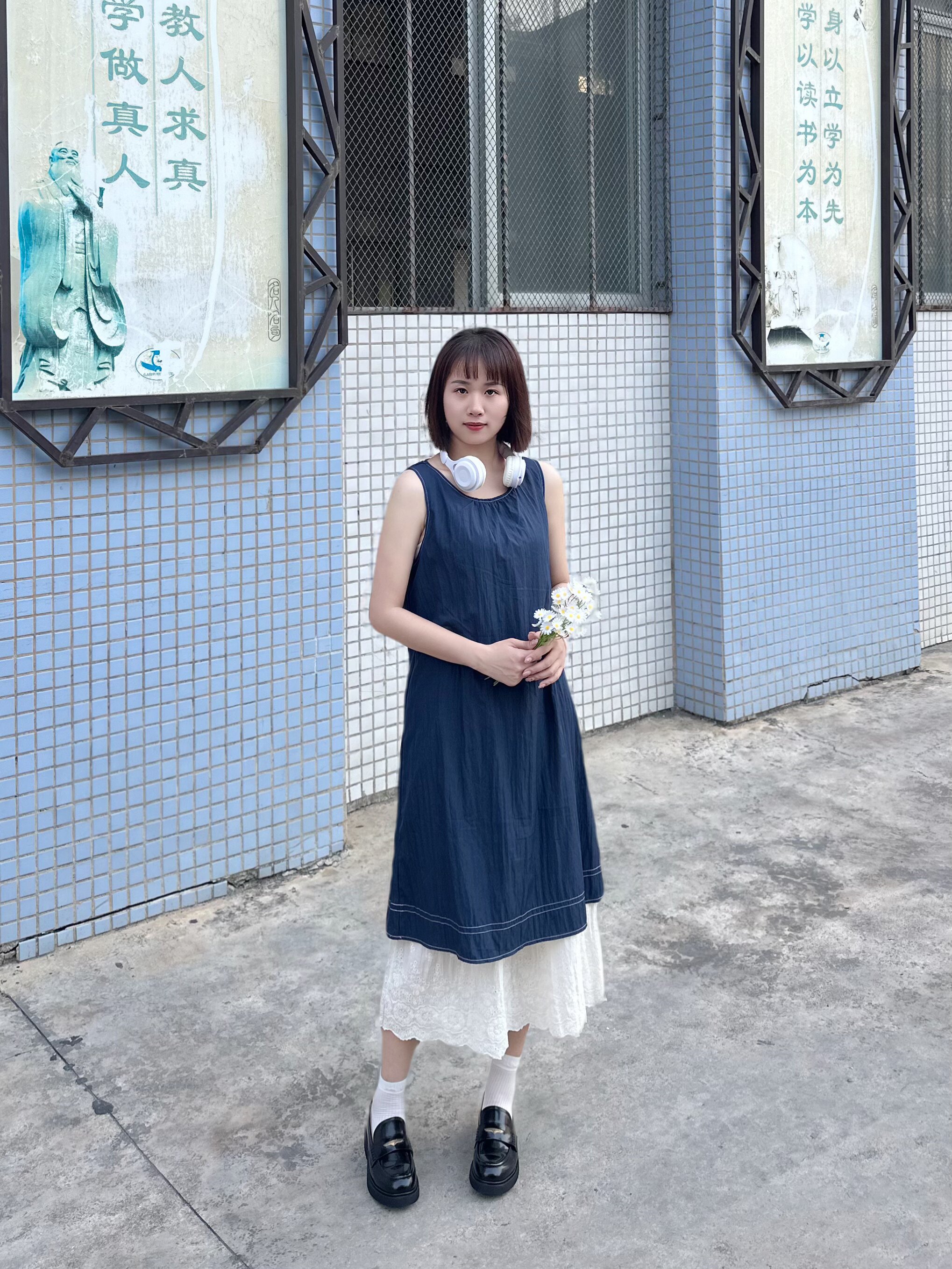 宋佳同款百丽海鸥乐福鞋2.0：厚底真皮的英伦飒爽美学